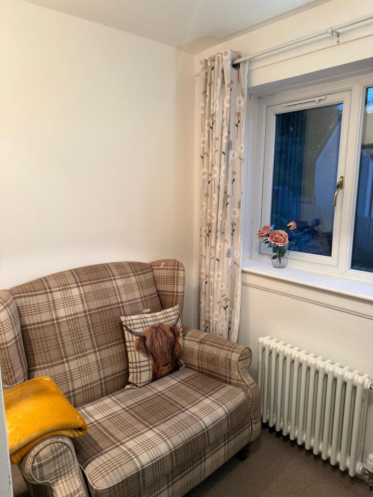 Single Room With Beautiful Garden Edinburg Exteriör bild